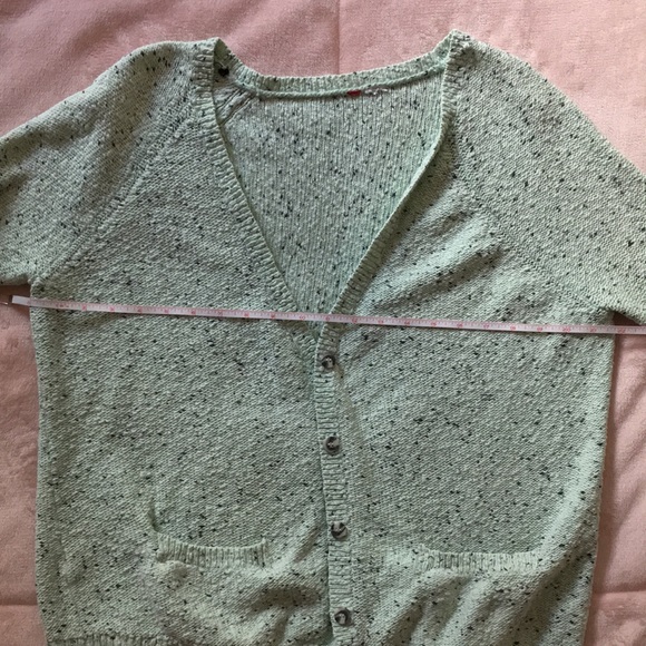 Mint chocolate chip cardigan - Picture 3 of 3